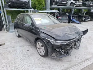 Volkswagen Golf 1.5 TSI Life Business 2025