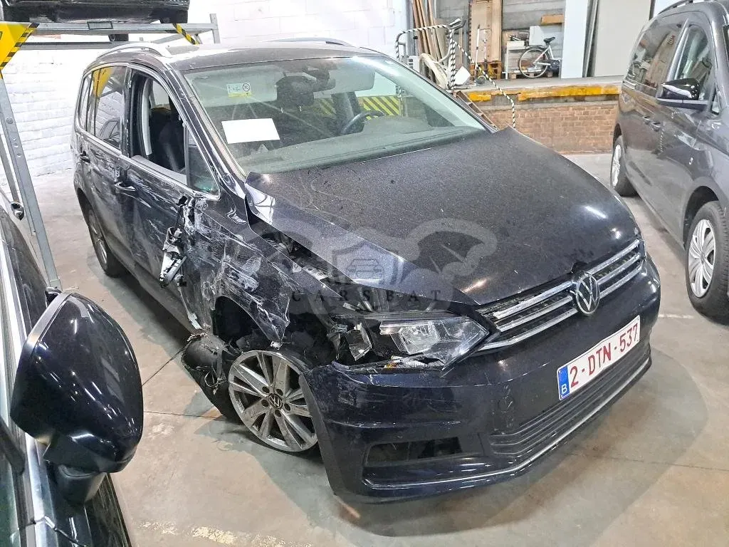 Volkswagen Touran 1.5 TSI Business 2023