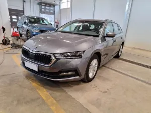 Skoda Octavia Combi 2.0 TDI Executive 2023