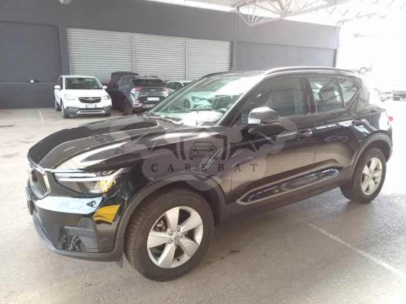 Volvo XC40 T2 Essential 2023