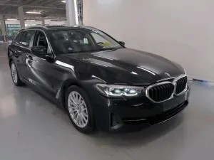 BMW 5 Series Touring 530e 2021