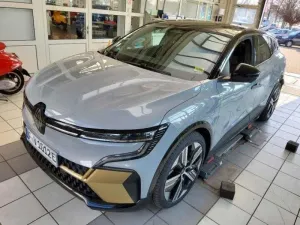 Renault Megane E-Tech Iconic 2024