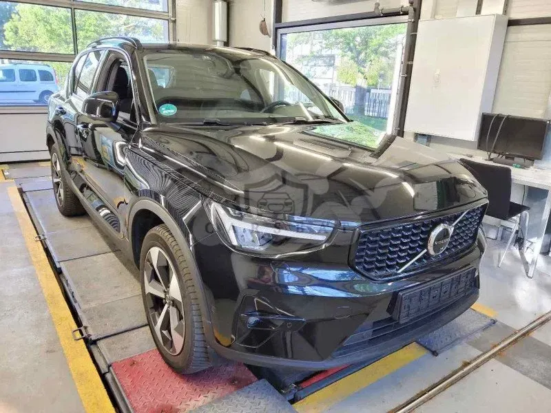 Volvo XC40 B4 Plus Dark 2024