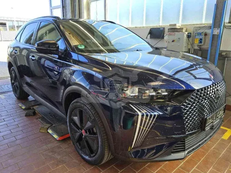 DS DS7 Crossback Performance Line + 2024