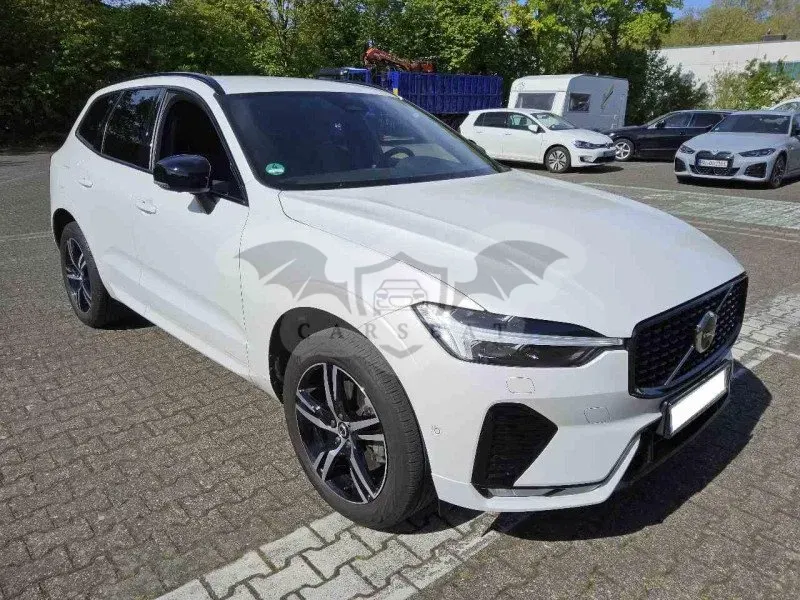 Volvo XC60 3.2 R-Design 2022
