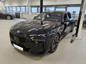 BMW i7 50 M Sport 2024