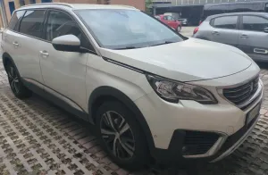 Peugeot 5008 1.5 HDI Allure 2020