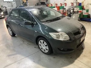 Toyota Auris 2.0 D-4D Business 2007