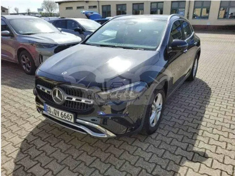 Mercedes-Benz GLA 200 progressive 2025