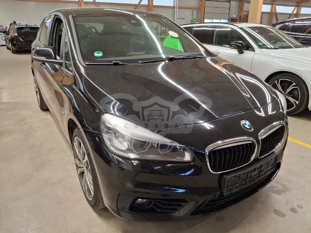 BMW 2 Series 220i Sport Line 2018