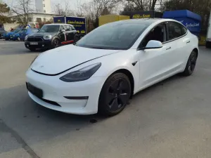 Tesla Model 3 Long Range 2022