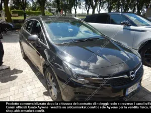 Opel Astra 1.5 CDTI Business 2022