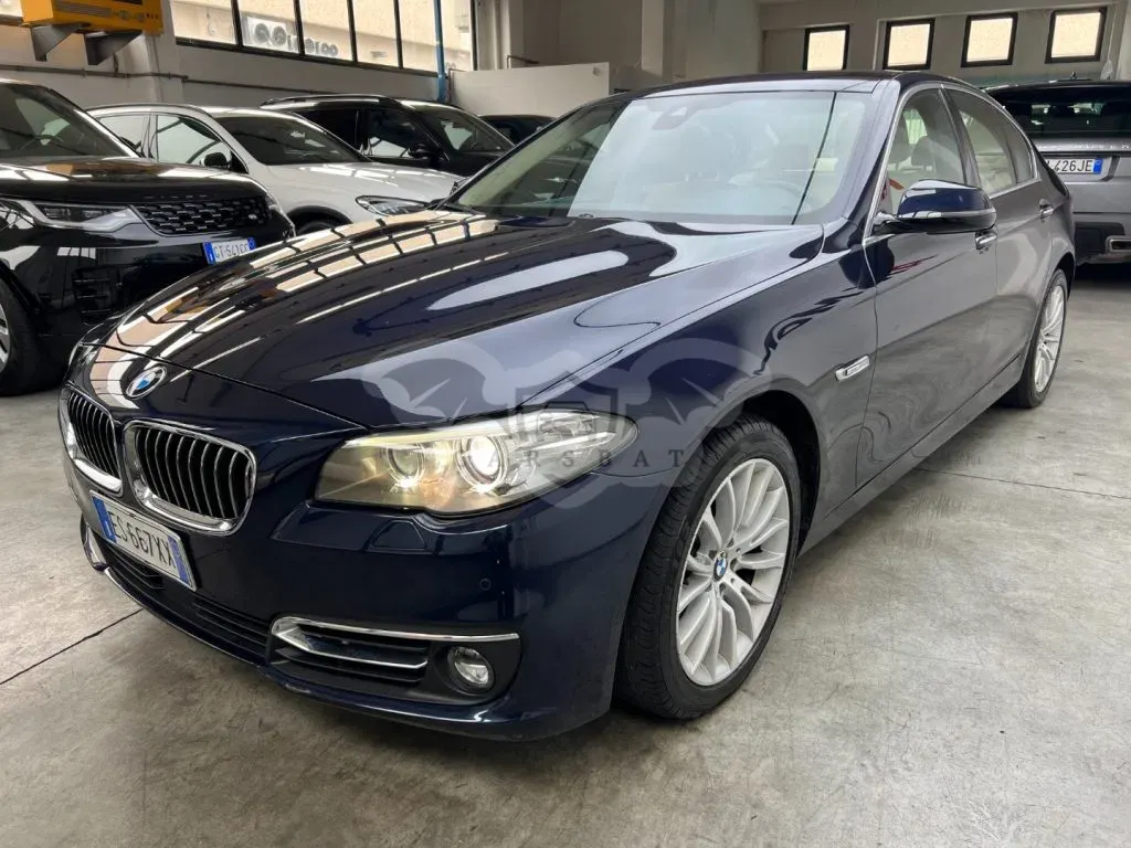 BMW 5 Series 530d Luxury 2013