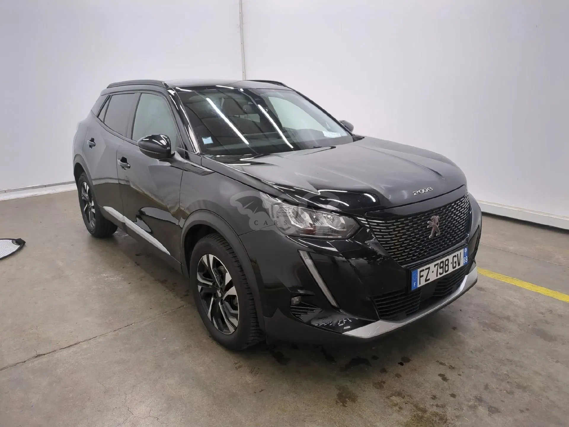 Peugeot 2008 1.5 HDI Allure Business 2021