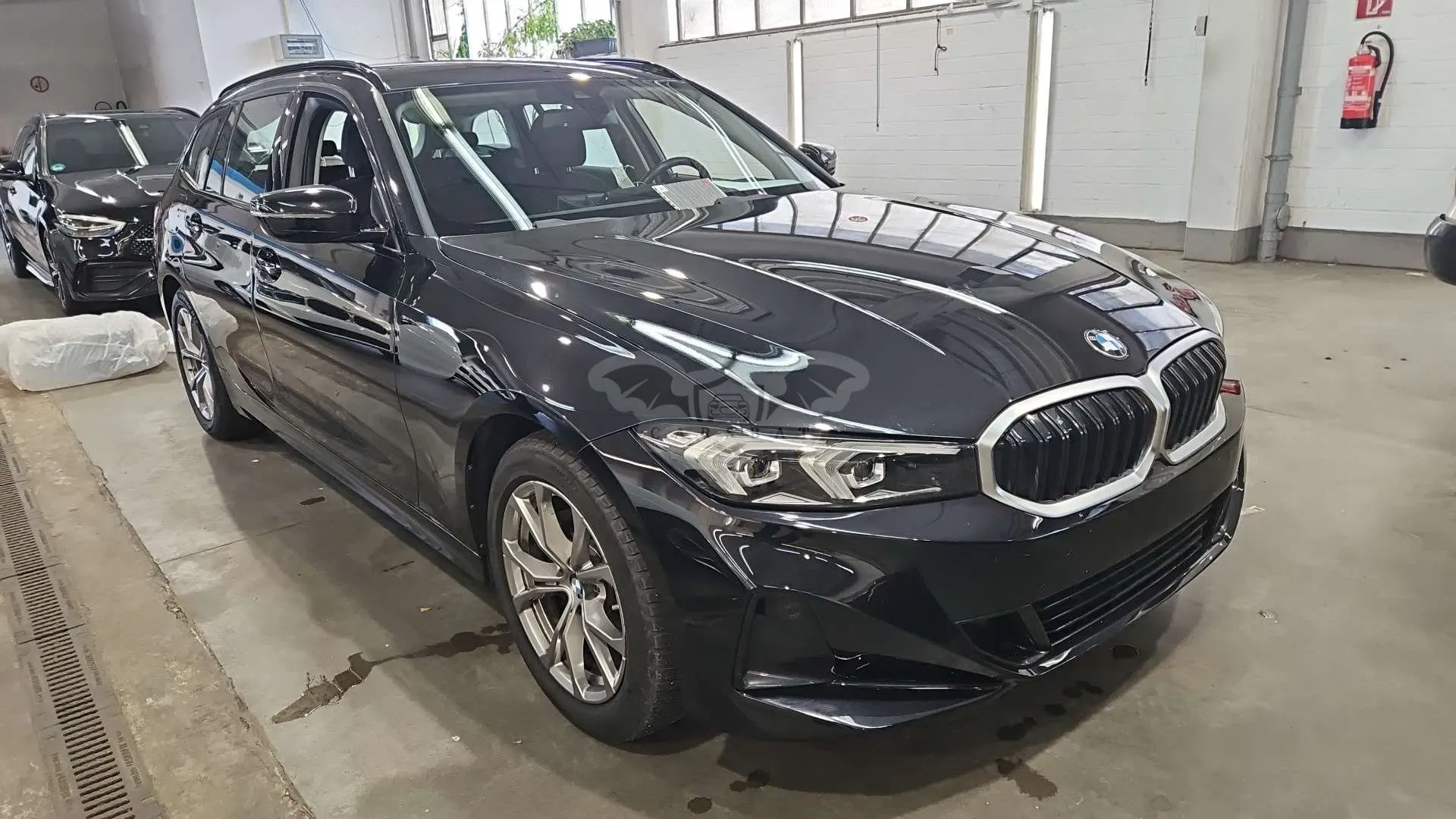 BMW 3 Series Touring 318d 2023