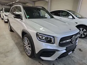 Mercedes-Benz GLB 250 AMG Line 2023
