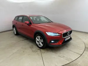 Volvo V60 Cross Country B4 2021