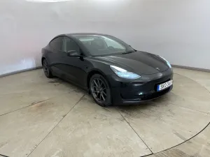 Tesla Model 3 Standard Range 2022