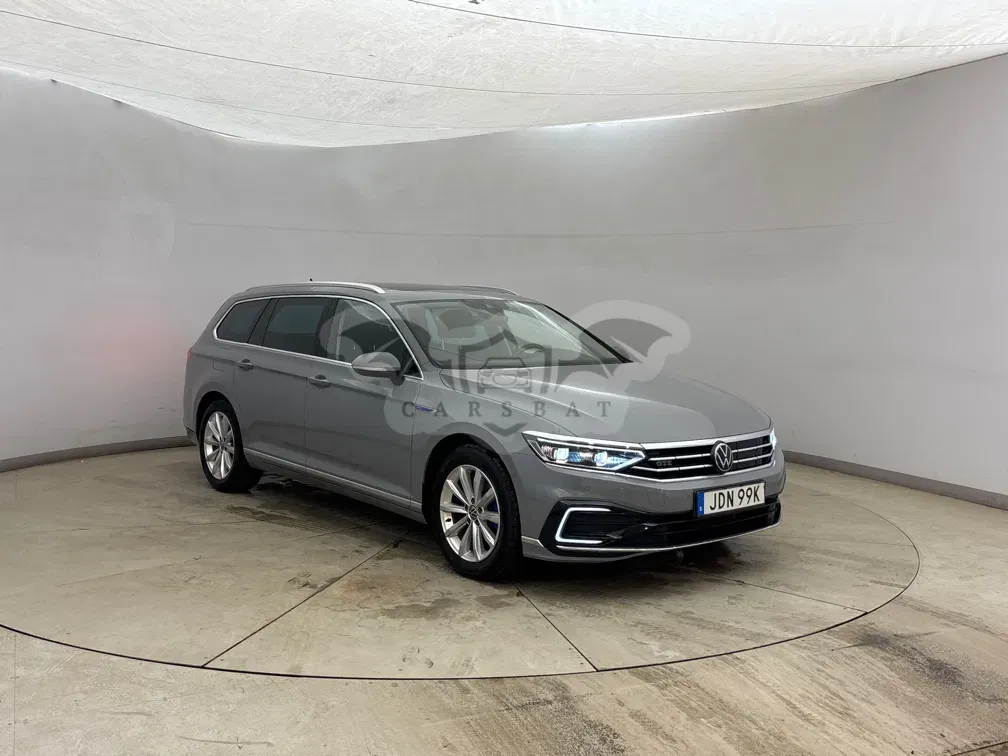 Volkswagen Passat GTE 1.4 TSI 2023