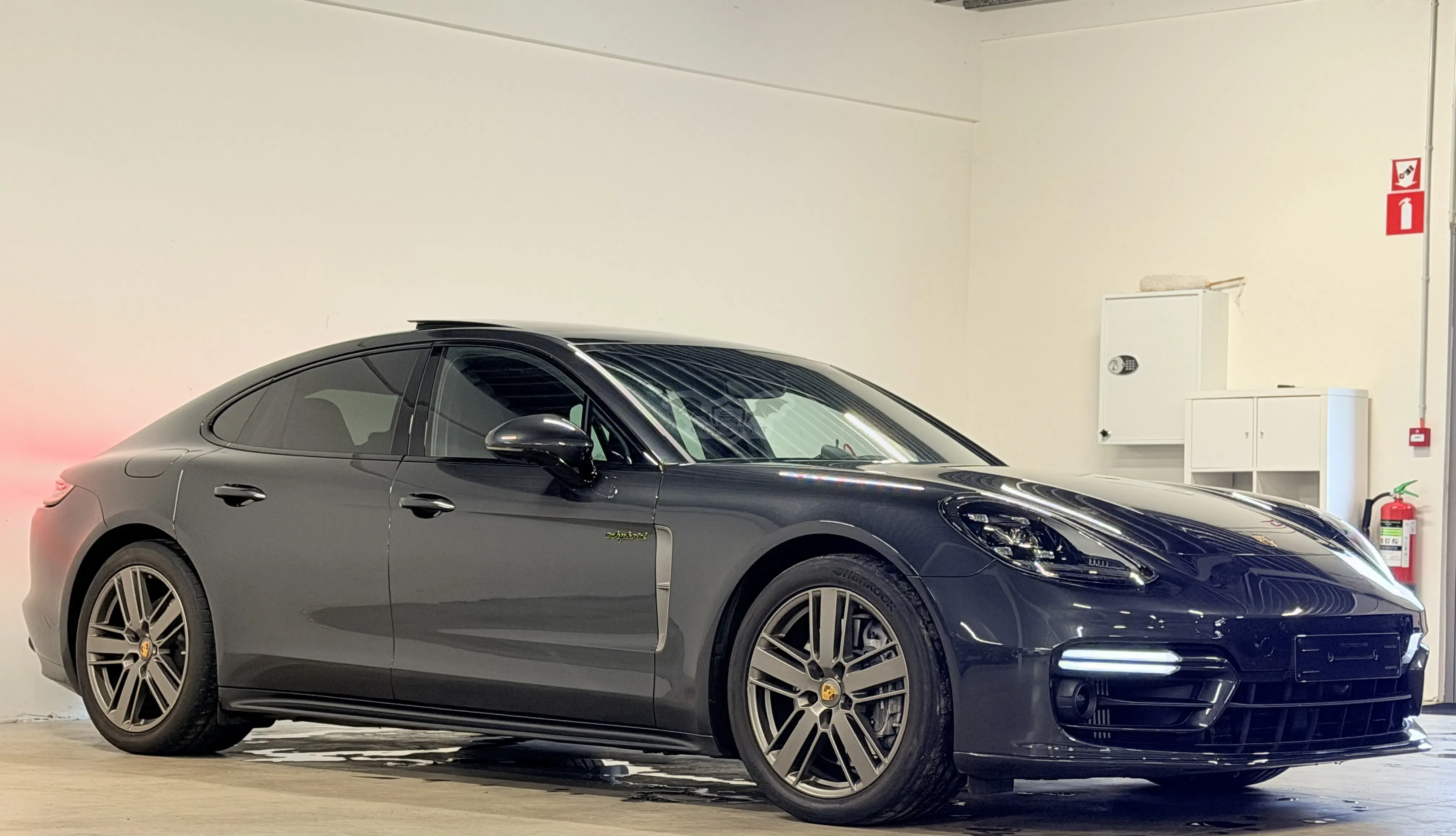 Porsche Panamera 3.0 Platinum 2023