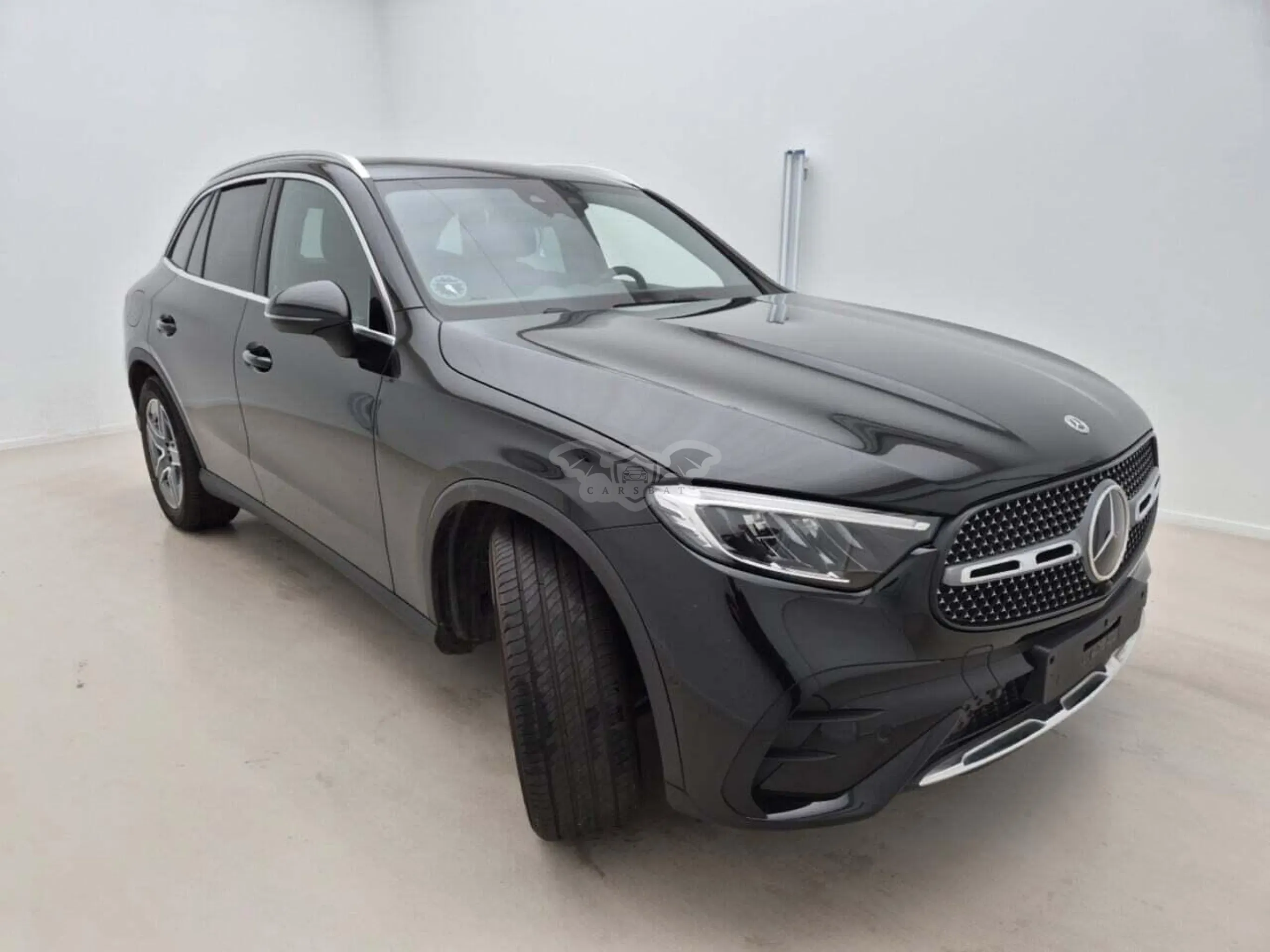 Mercedes-Benz GLC 300d AMG Line 2025