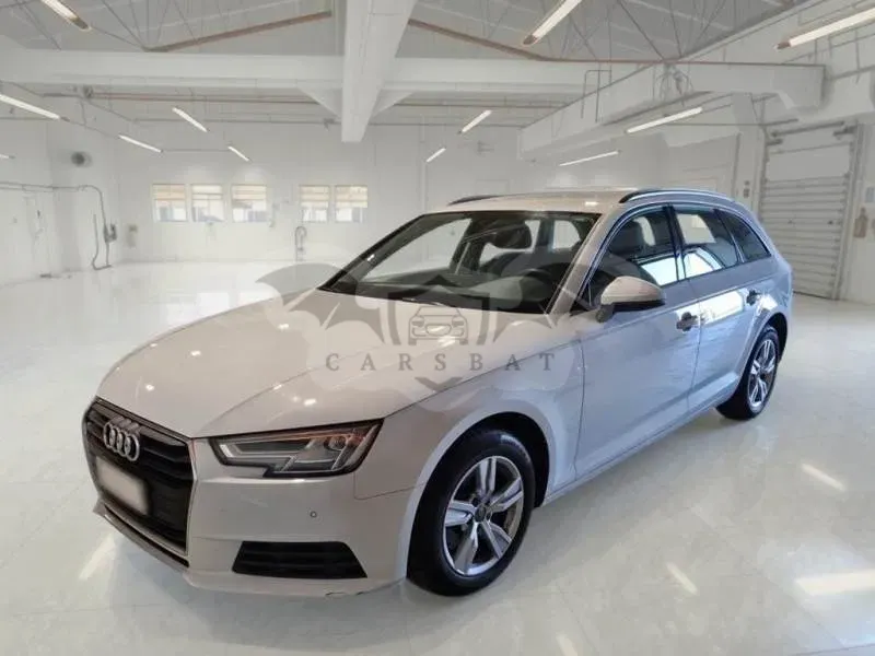 Audi A4 Avant 30 TDI Business 2019