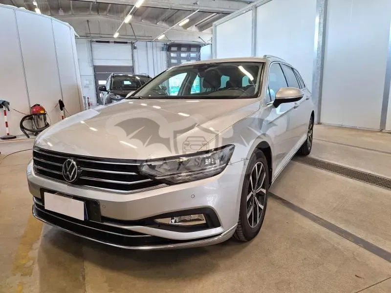 Volkswagen Passat Variant 2.0 TDI Executive 2021