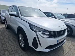 Peugeot 3008 1.5 HDI Active Pack 2021
