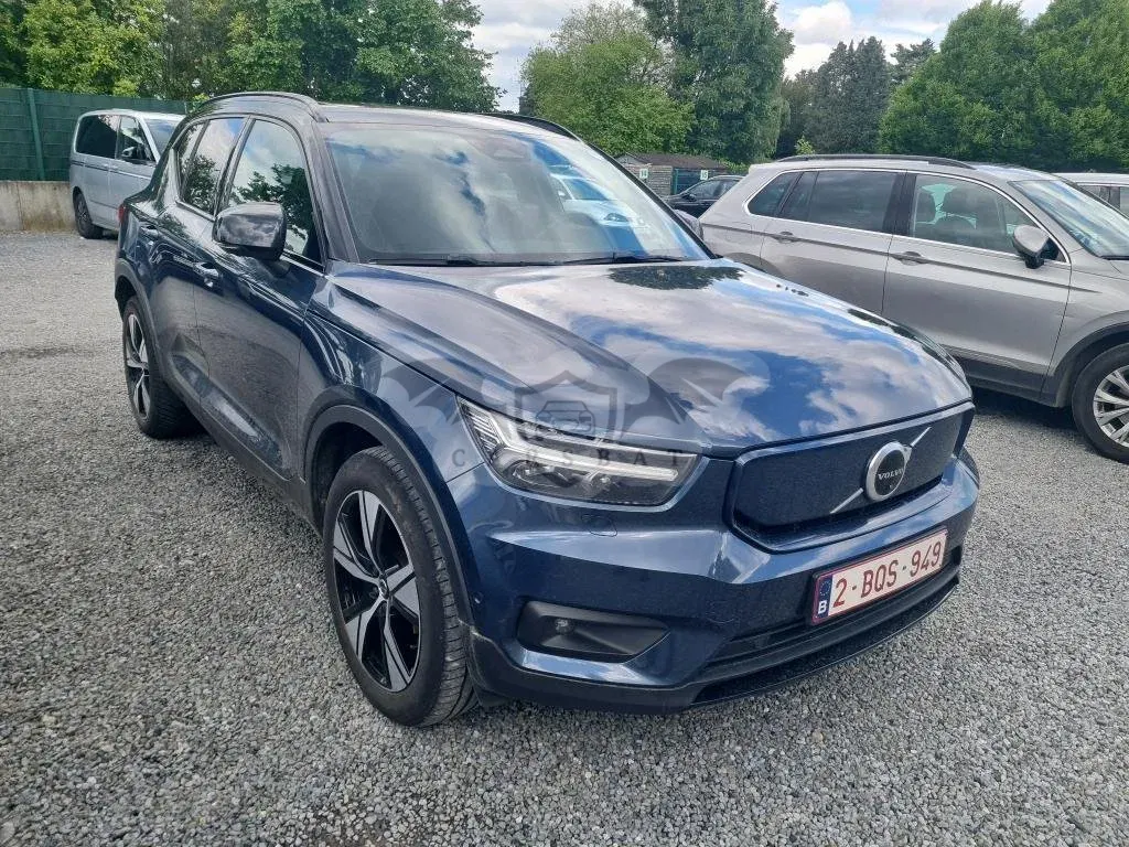 Volvo XC40 Pro 2022