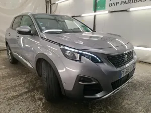 Peugeot 3008 1.2i Allure Business 2018