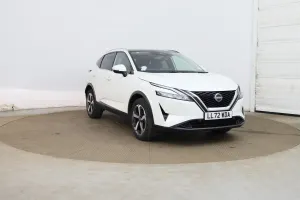 Nissan Qashqai 1.3 DIG-T N-connecta 2022