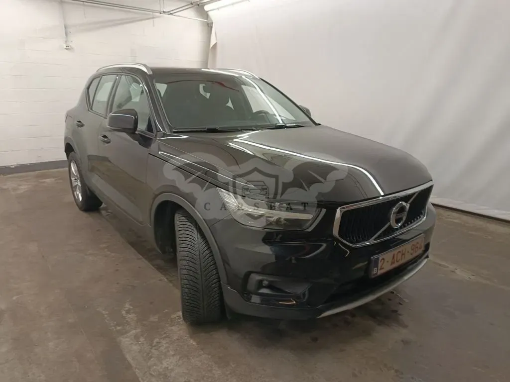 Volvo XC40 T3 Momentum Pro 2021