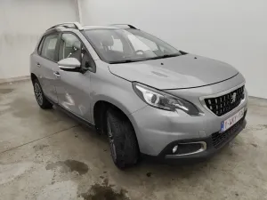 Peugeot 2008 1.2i Active 2019