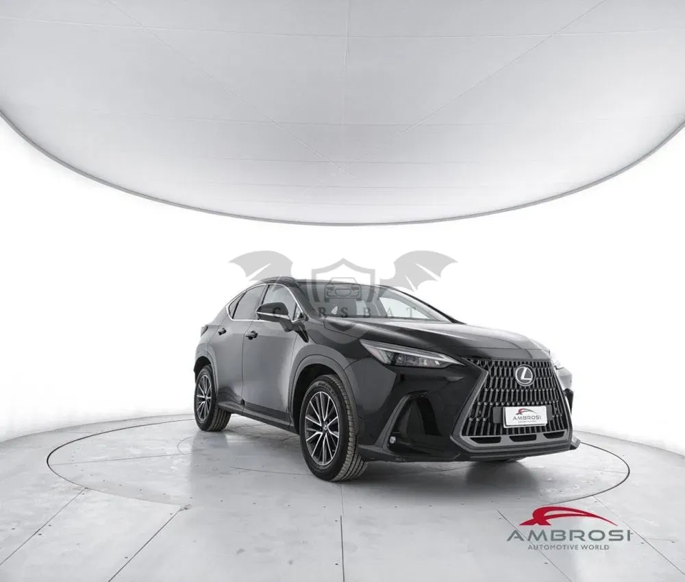 Lexus NX 350h Luxury 2022