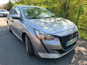Peugeot 208 1.2i Premium 2021