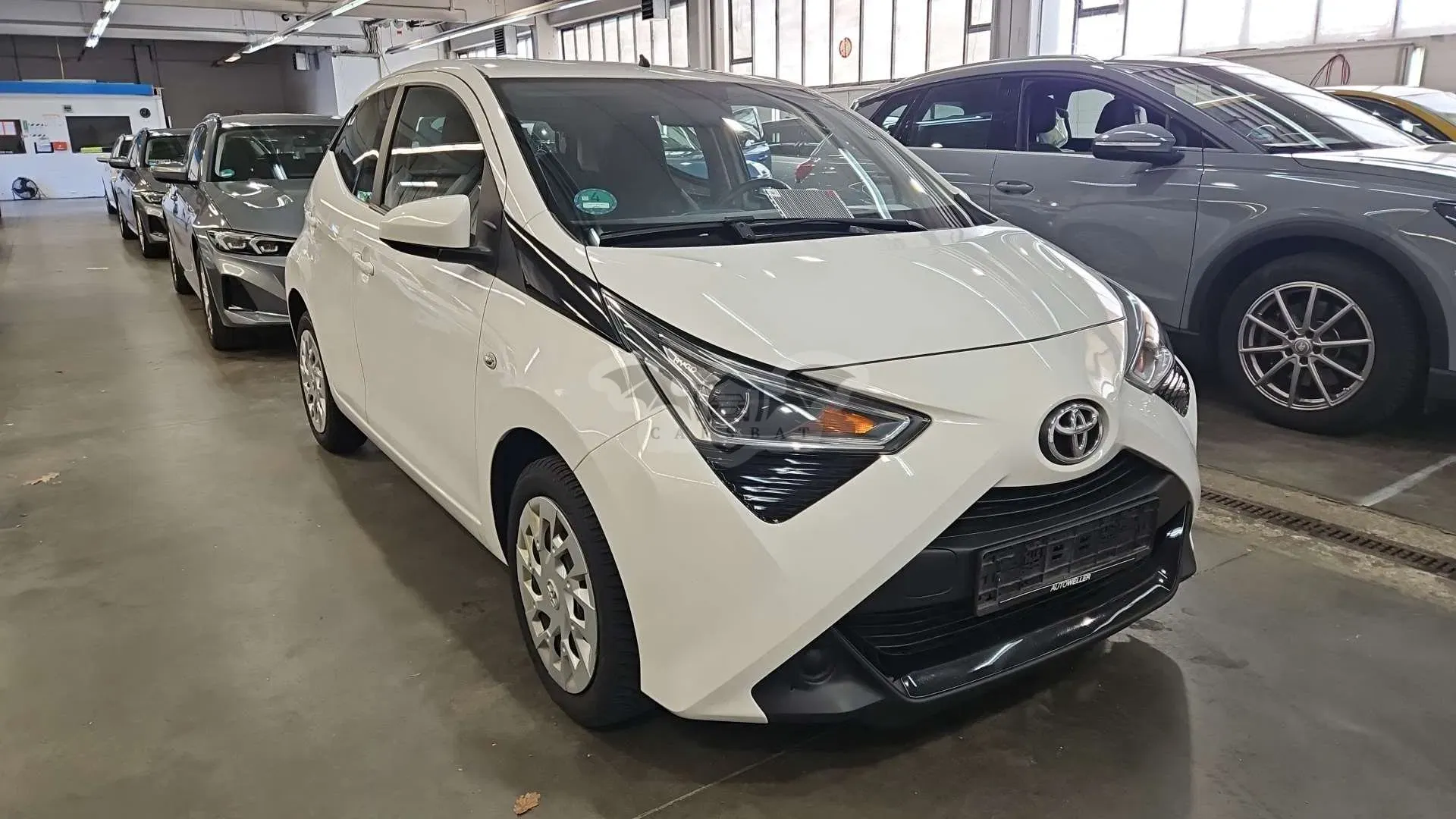 Toyota Aygo 1.0 VVT-i X-Play 2022