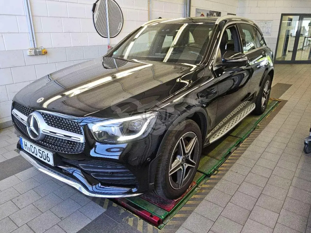 Mercedes-Benz GLC 300d AMG Line 2022