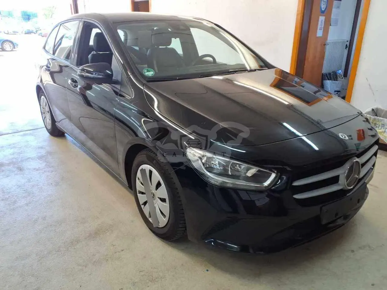 Mercedes-Benz B 180 2022