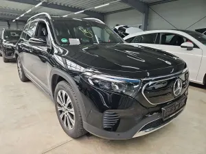 Mercedes-Benz EQB 250 Electric Art 2022