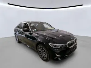 BMW 3 Series 320i Luxury 2022