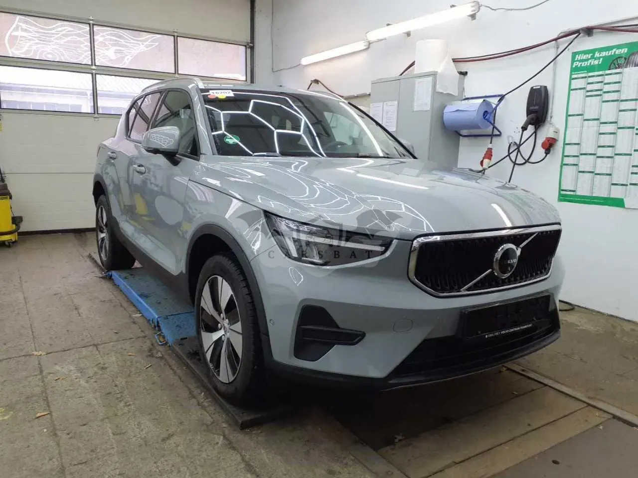 Volvo XC40 Core 2024