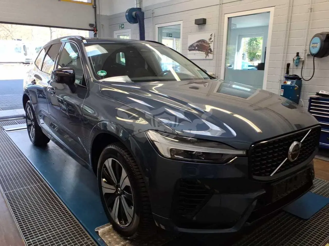 Volvo XC60 Plus Dark 2023