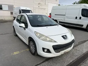 Peugeot 207 1.6 HDI 2011