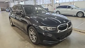 BMW 3 Series Touring 318d 2023