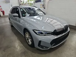 BMW 3 Series Touring 320e 2023