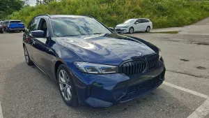 BMW 3 Series Touring 330i 2023