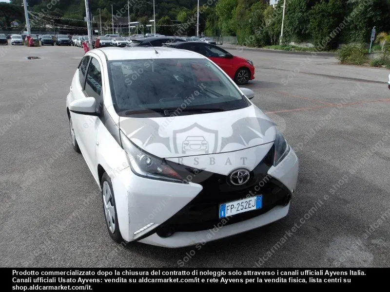 Toyota Aygo 1.0 VVT-i Business 2018