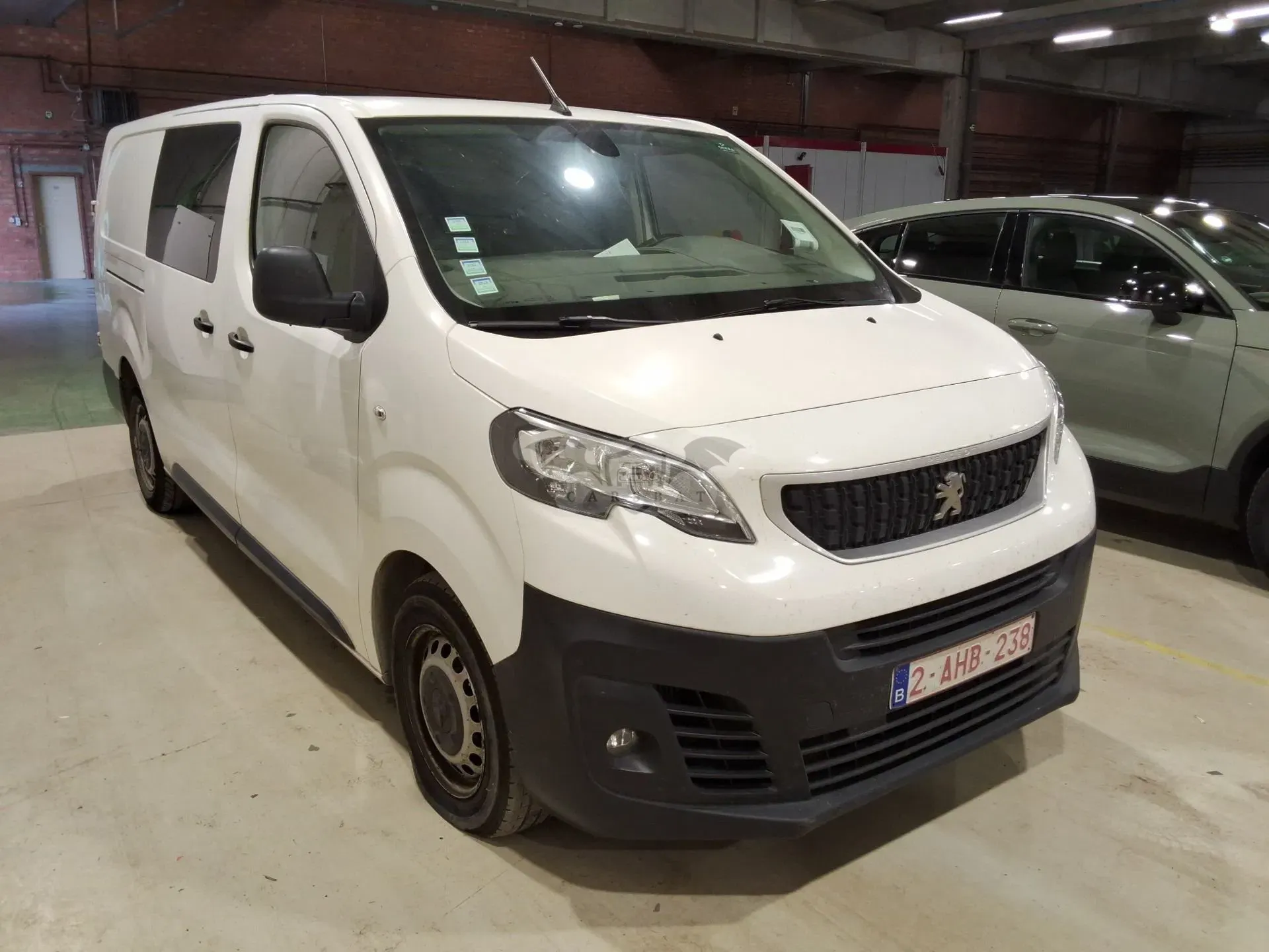 Peugeot Expert L3H1 2.0 HDI Premium 2021