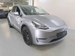 Tesla Model Y Long Range 2023