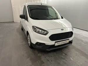 Ford Transit Courier 2020